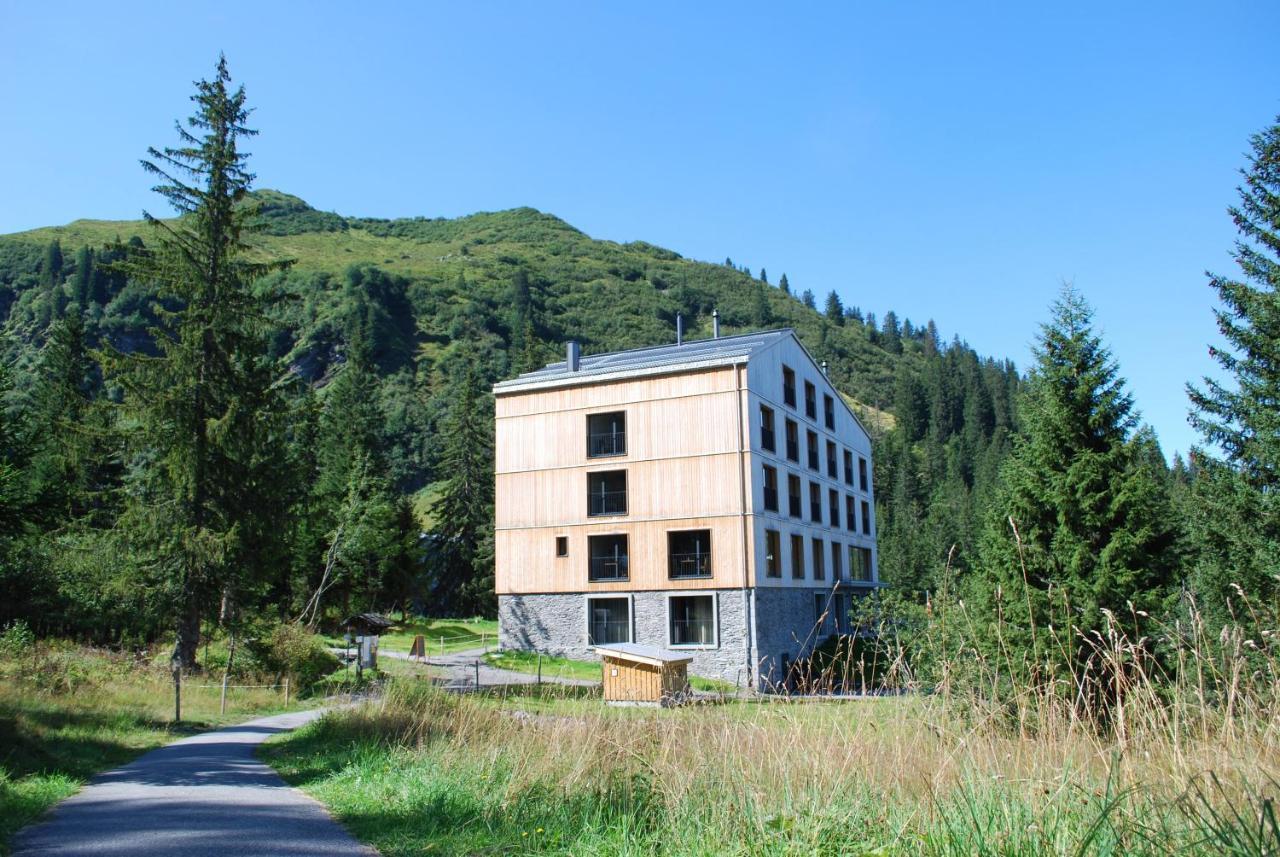 Berghotel Mettmen Schwanden  Esterno foto